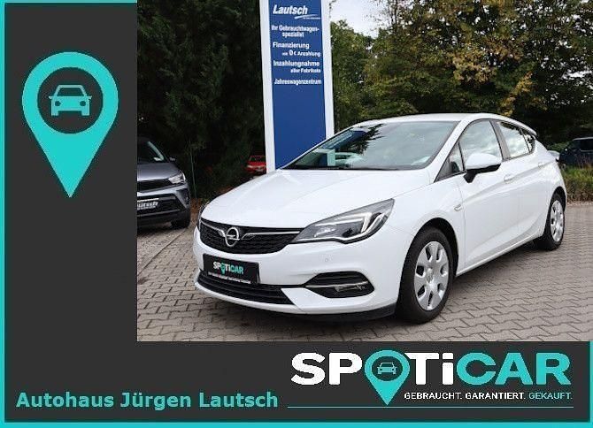 Weiß Gebraucht 2020 Opel Astra Edition Limousine | 9.990 € (Guter Preis) - Bild 1/4