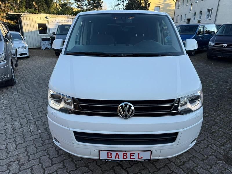 Gebraucht VW Multivan 140 PS (102 kW) 2013 Weiß Van