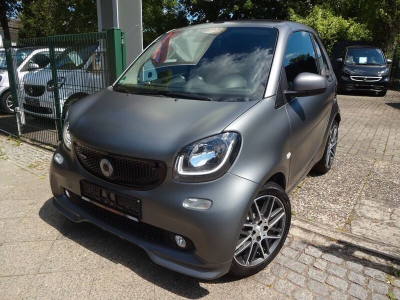 Grau Gebraucht 2018 Smart ForTwo Cabrio Brabus Xclusive Cabrio | 16.990 € (Superpreis) - Bild 1/4