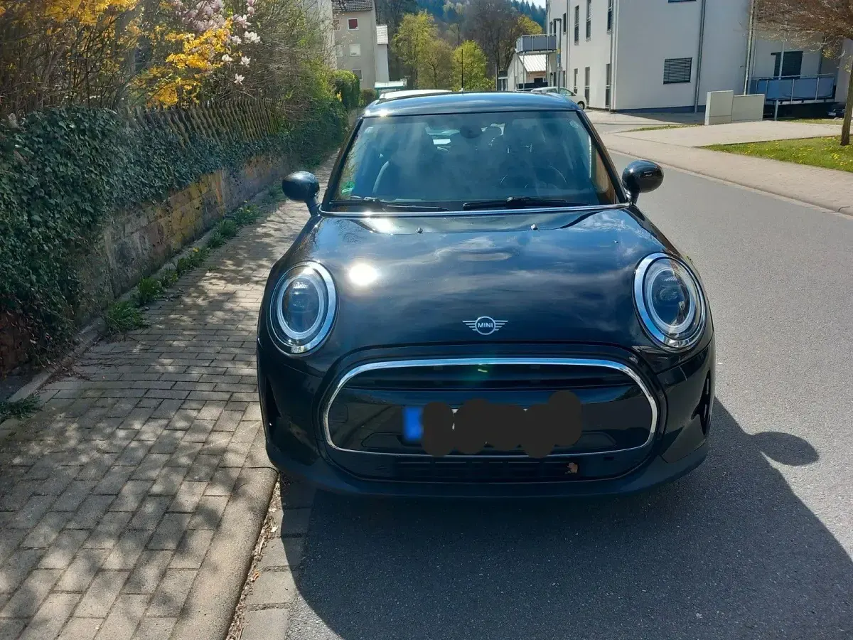 Gebraucht Mini ONE 102 PS (75 kW) 2021 Schwarz Kleinwagen