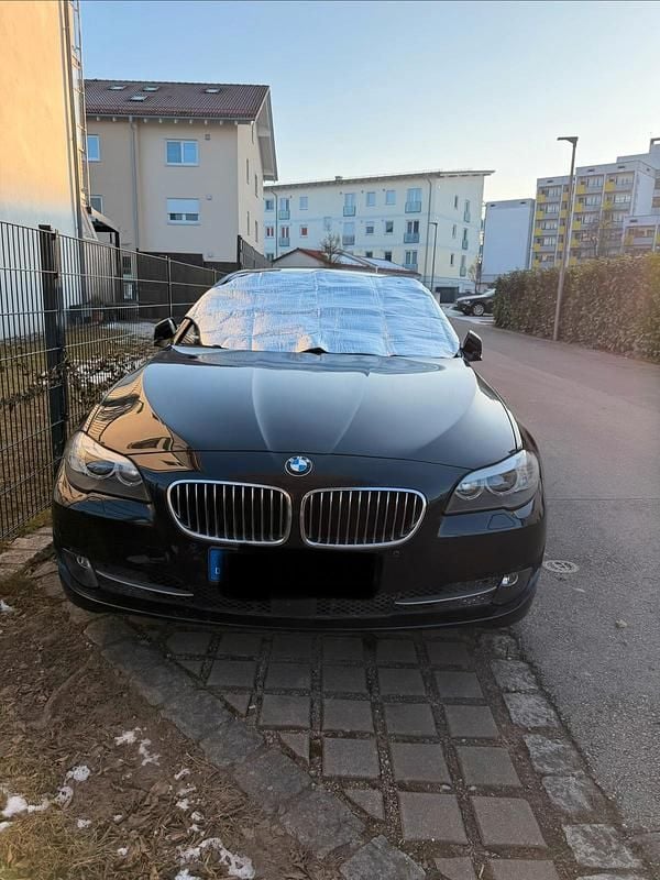 Schwarz Gebraucht 2011 BMW 523 Limousine | 11.500 € (Guter Preis) - Bild 1/4