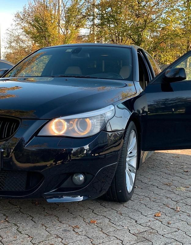 Andere farben Gebraucht 2007 BMW 535 Limousine | 11.000 € (Fairer Preis) - Bild 1/4