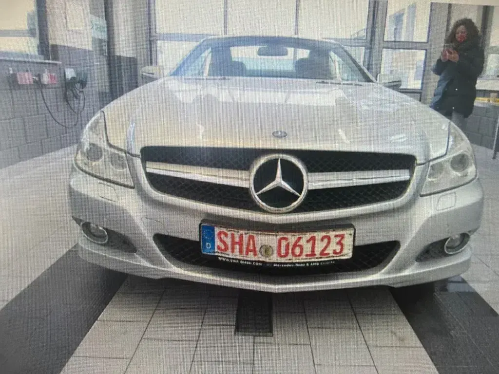 Gebraucht Mercedes SL350 315 PS (231 kW) 2009 Silber Cabrio