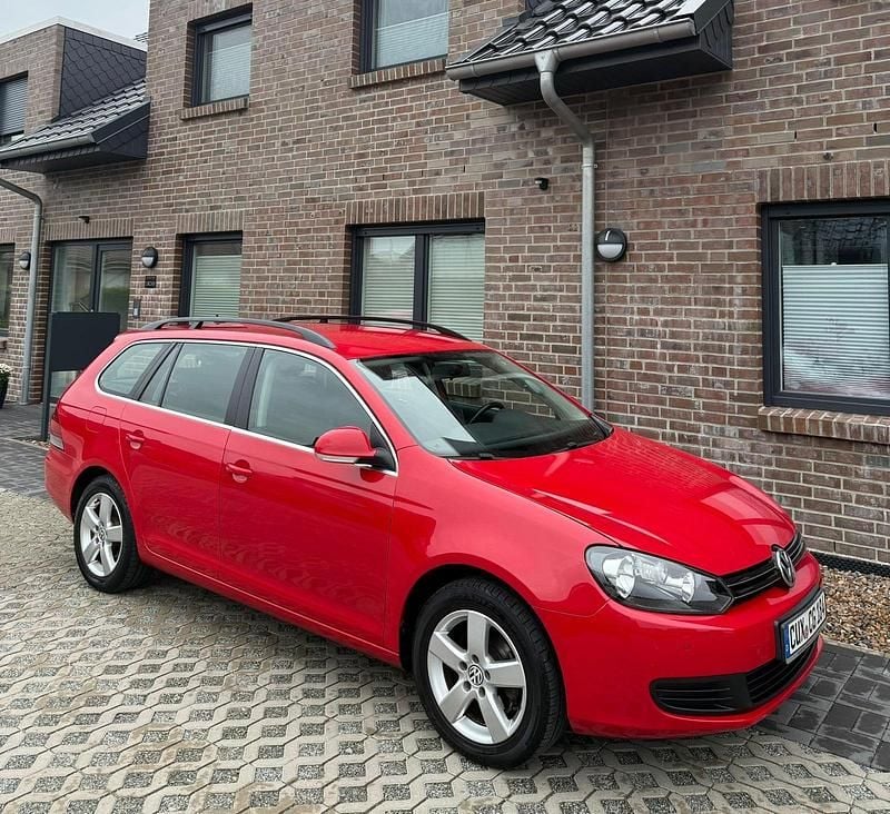 Rot Gebraucht 2011 VW Golf VI Kombi | 3.790 € (Superpreis) - Bild 1/4