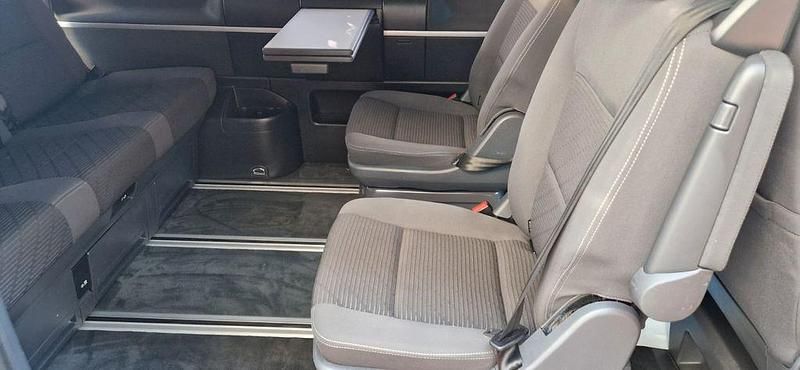 Gebraucht VW Multivan Comfortline 140 PS (102 kW) 2015 Schwarz Van