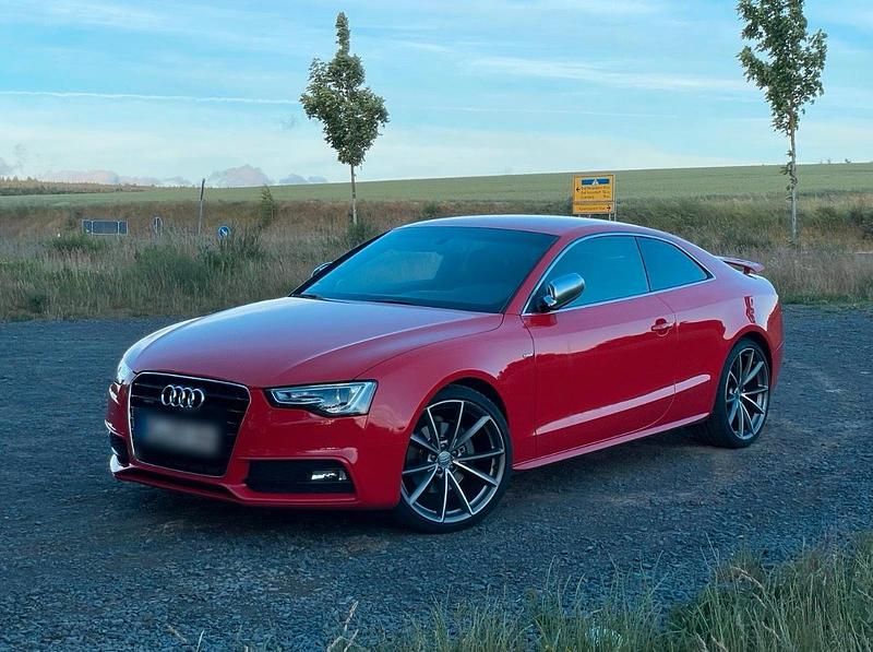 Gebraucht Audi A5 S-Line 245 PS (180 kW) 2014 Rot Coupé