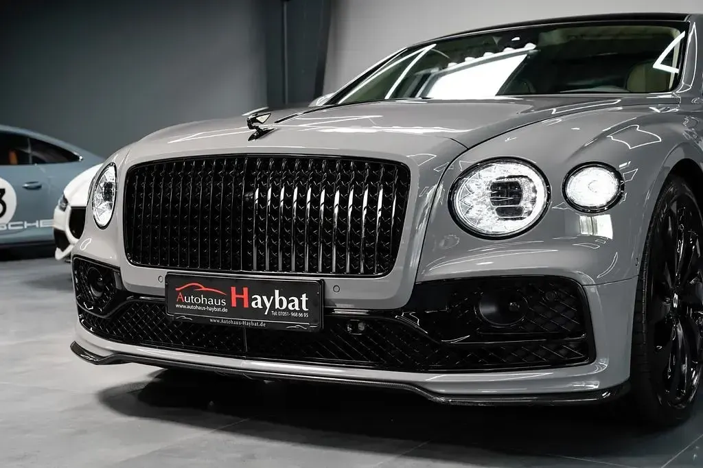 Gebraucht Bentley Flying Spur Mulliner 544 PS (400 kW) 2022 Grau Limousine
