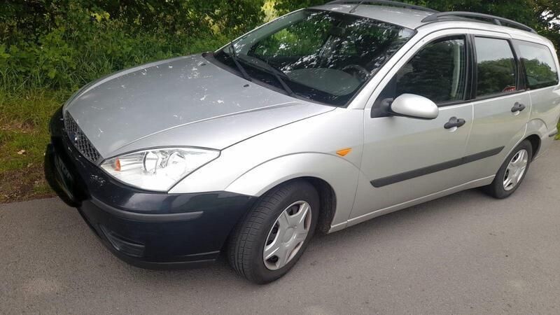 Silber Gebraucht 2003 Ford Focus Kombi | 1.199 € (Fairer Preis) - Bild 1/4