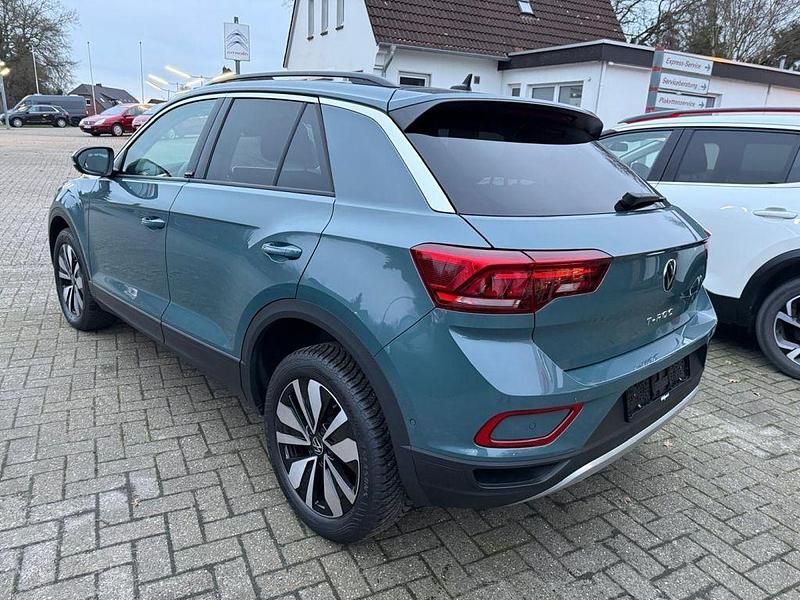 Gebraucht VW T-Roc Move 150 PS (110 kW) 2024 Petroleum blue metallic SUV
