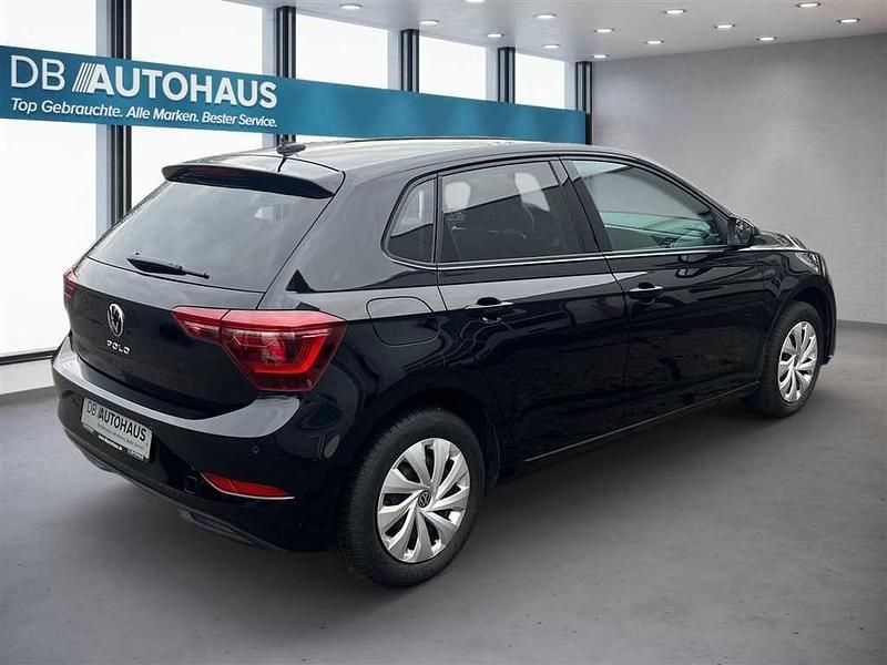 Gebraucht VW Polo Life 110 PS (80 kW) 2024 Schwarz Kleinwagen
