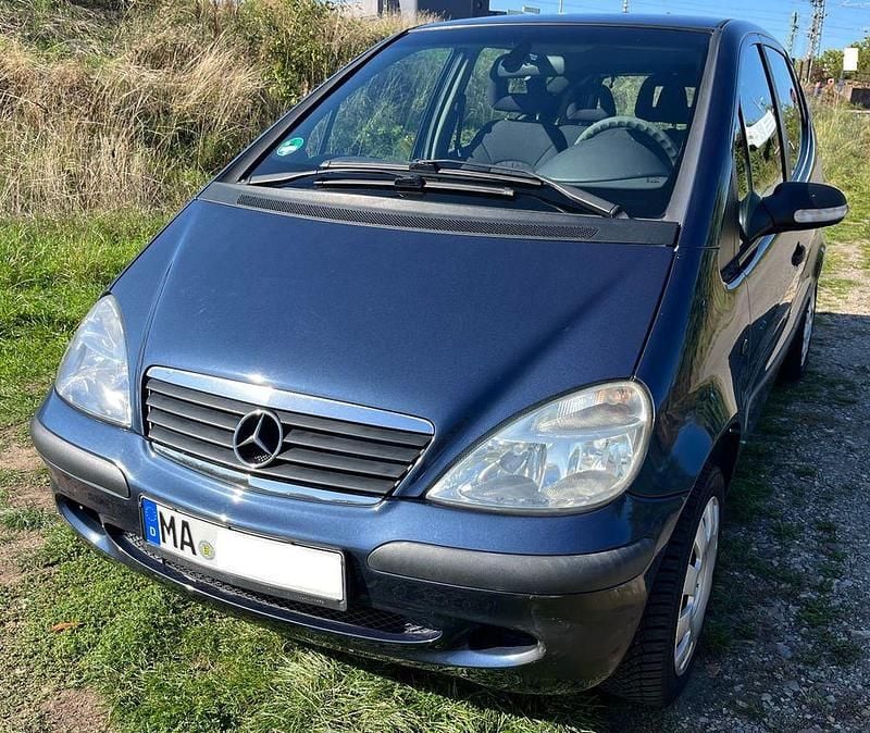 Blau Gebraucht 2003 Mercedes A160 Classic Van / Kleinbus | 2.500 € (Etwas zu teuer) - Bild 1/4