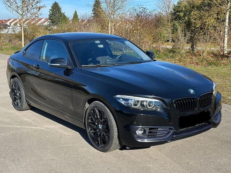 Schwarz Gebraucht 2018 BMW 218 Sport Line Coupé | 15.990 € (Guter Preis) - Bild 1/4