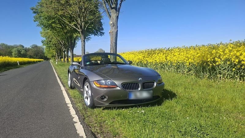 Brugt BMW Z4 192 HK (141 kW) 2003 Grå Cabriolet