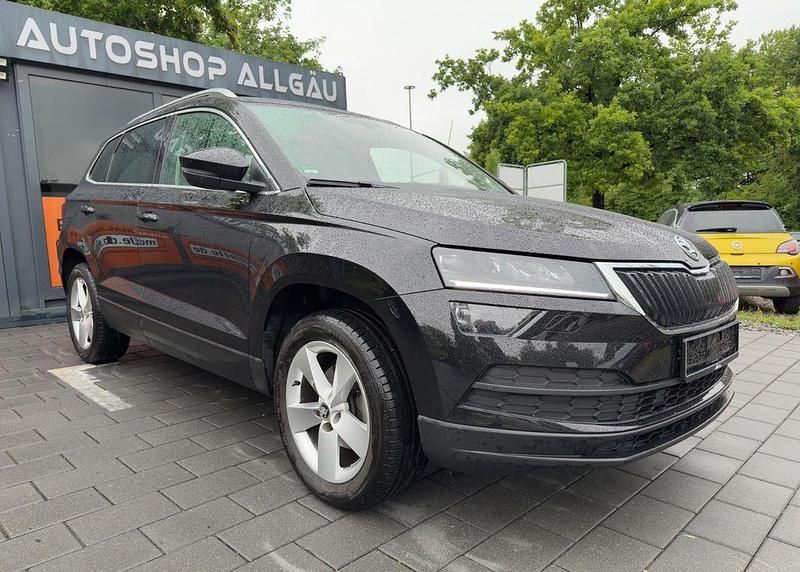 Schwarz Gebraucht 2019 Skoda Karoq Style SUV | 20.990 € (Fairer Preis) - Bild 1/4