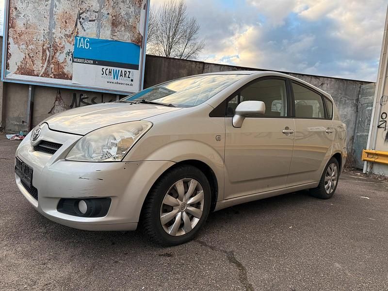 Gebraucht Toyota Verso 2009 Silber Van / Kleinbus