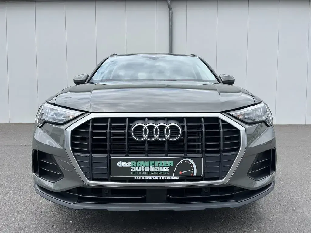 Gebraucht Audi Q3 150 PS (110 kW) 2024 Grau SUV