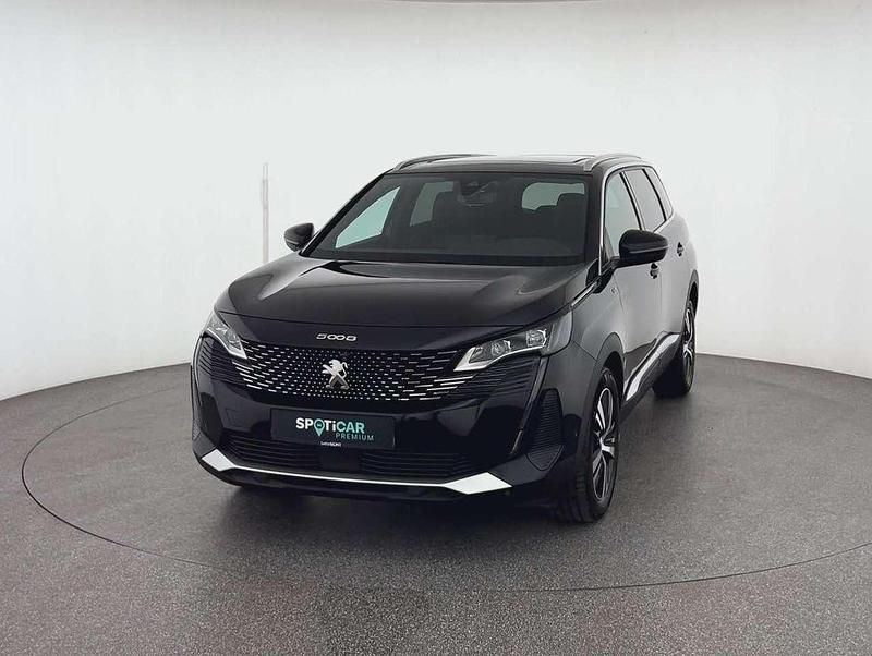 Schwarz (metallic) Gebraucht 2024 Peugeot 5008 GT Van / Kleinbus | 30.970 € (Fairer Preis) - Bild 1/4