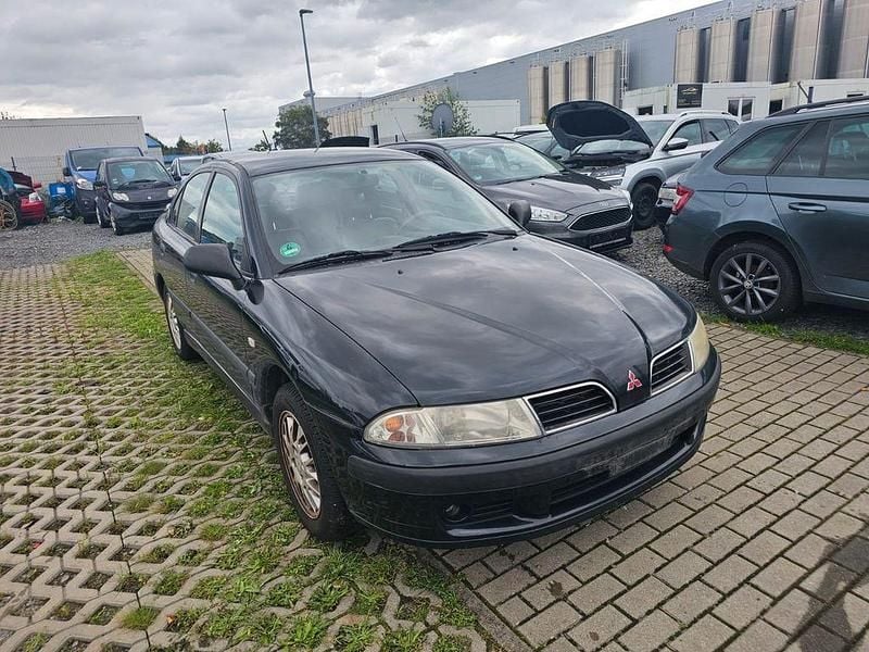 Schwarz Gebraucht 2001 Mitsubishi Carisma Limousine | 999 € (Superpreis) - Bild 1/4