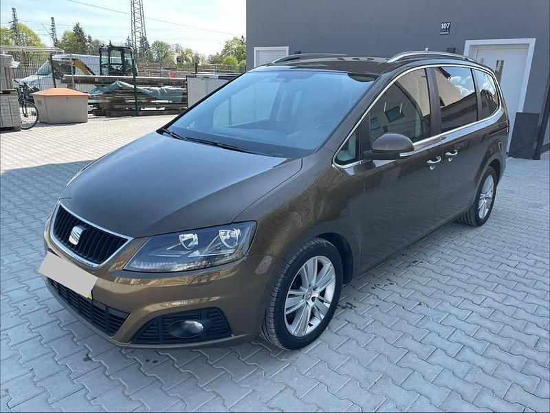 Gebraucht Seat Alhambra Style 170 PS (125 kW) 2011 Braun Van / Kleinbus
