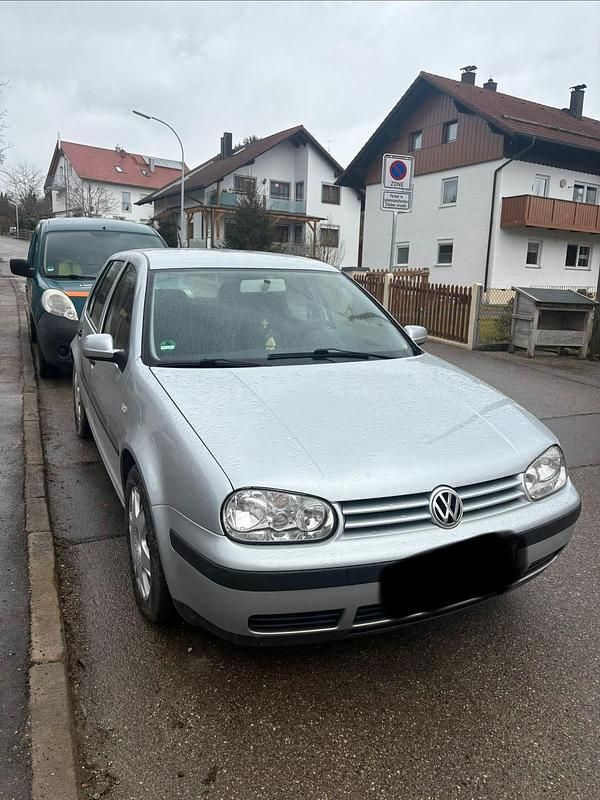 Gebraucht VW Golf IV 102 PS (75 kW) 2000 Silber Kleinwagen