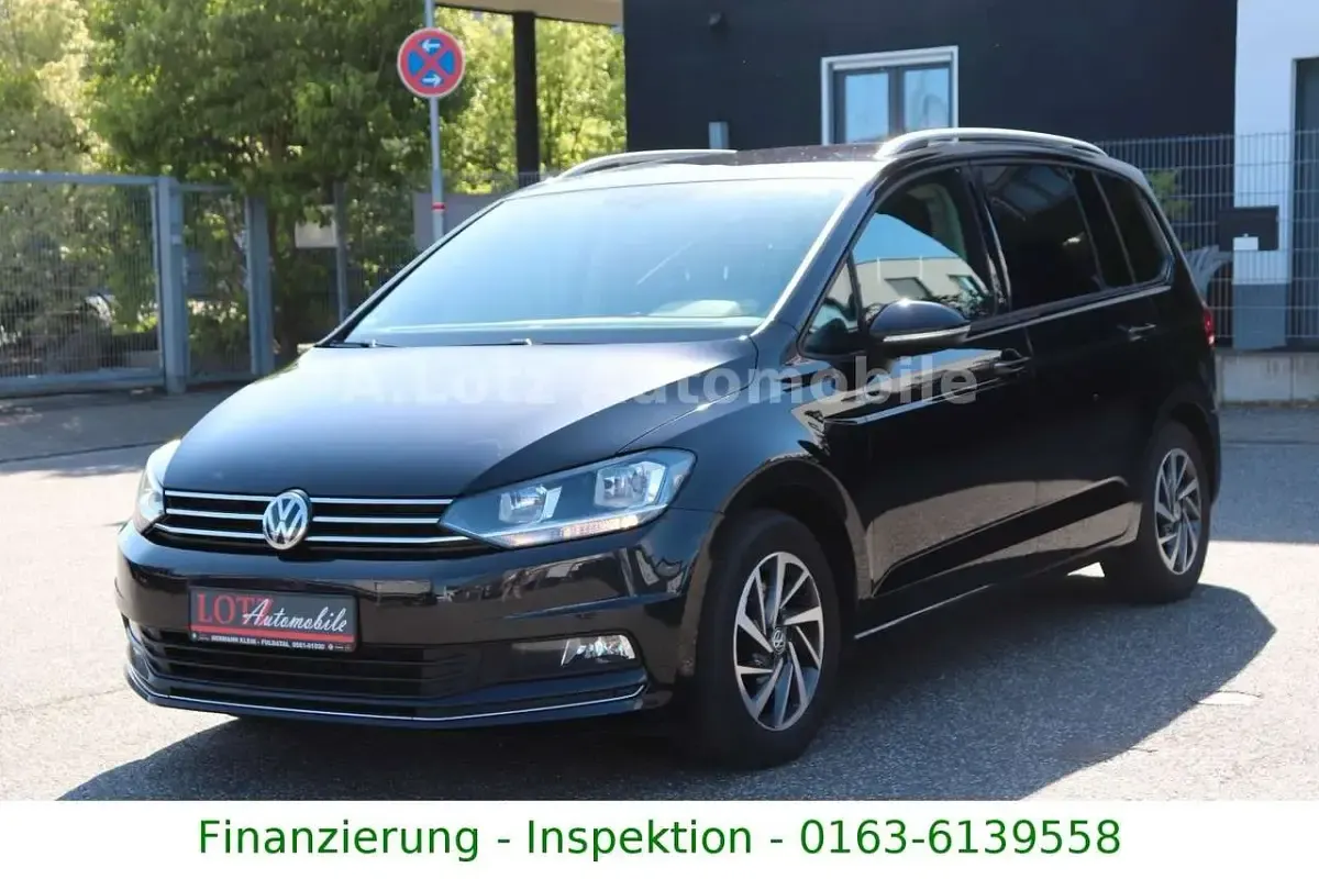 Gebraucht VW Touran Sound 150 PS (110 kW) 2018 Schwarz Van / Kleinbus