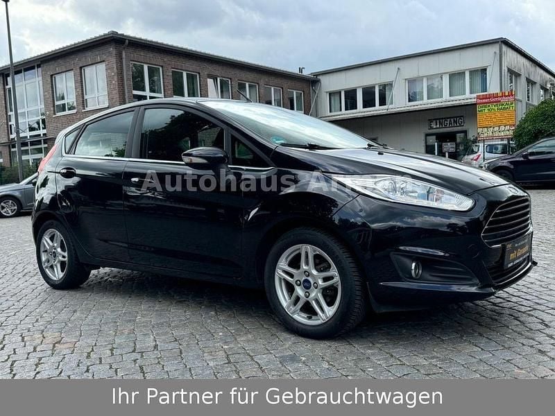 Schwarz Gebraucht 2014 Ford Fiesta Titanium Kleinwagen | 5.990 € (Guter Preis) - Bild 1/4