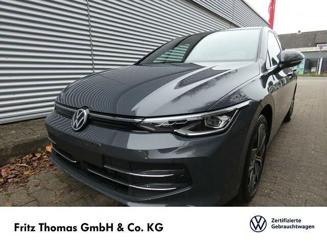 Gebraucht VW Golf VIII Style 150 PS (110 kW) 2024 Delfingrau Limousine