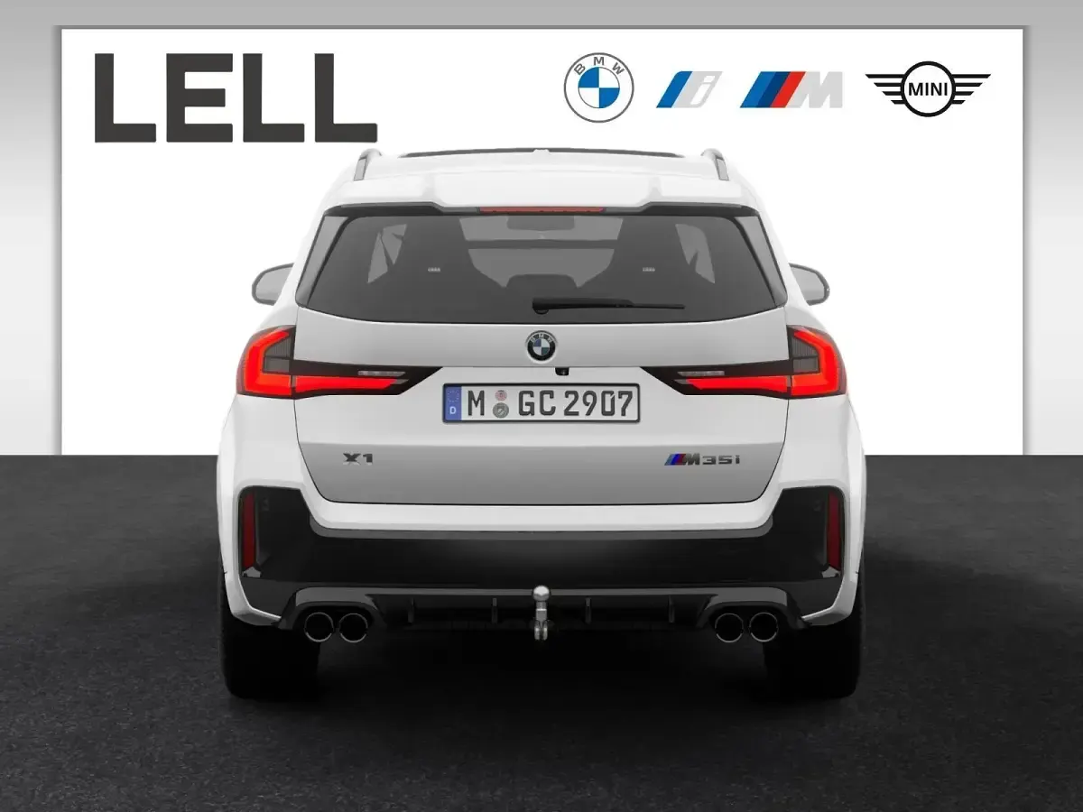 Neu BMW X1 Luxury Line 300 PS (220 kW) 2026 Weiß SUV