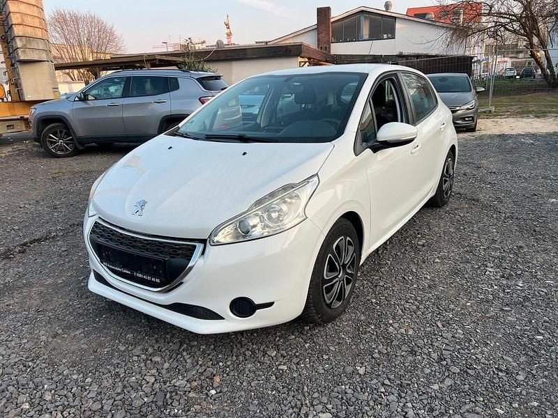 Second-hand Peugeot 208 81 CP (59 kW) 2014 Alb Hatchback