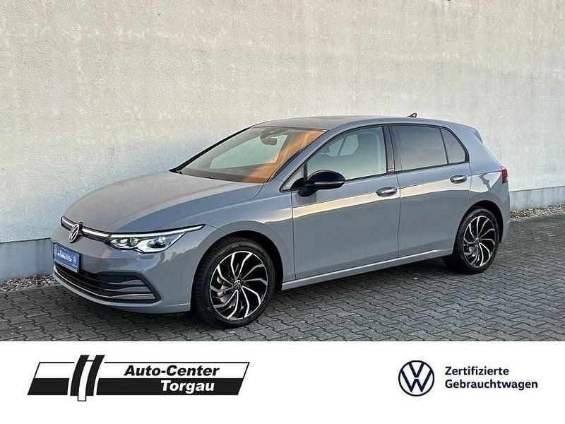 Gebraucht VW Golf VIII Move 150 PS (110 kW) 2023 Grau Limousine