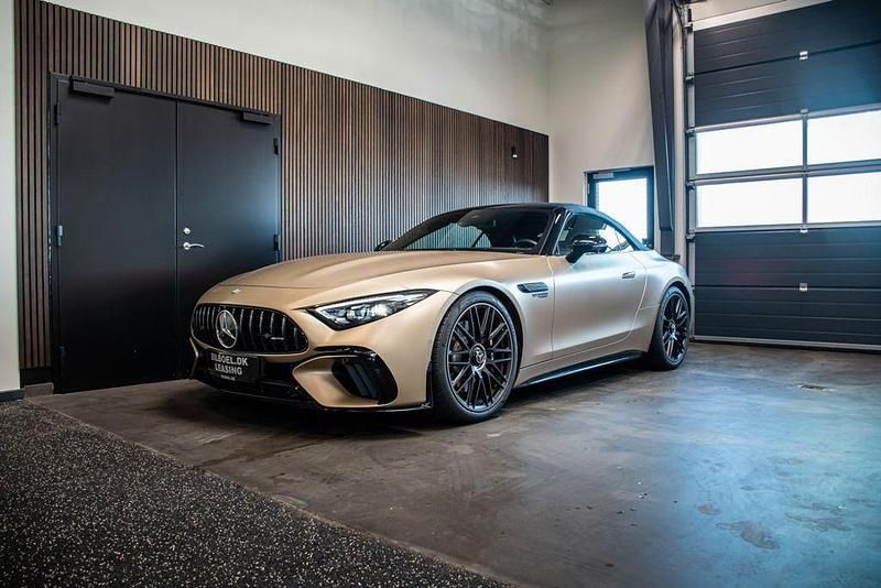 Gebraucht Mercedes SL63 AMG AMG 585 PS (430 kW) 2025 Gold Cabrio