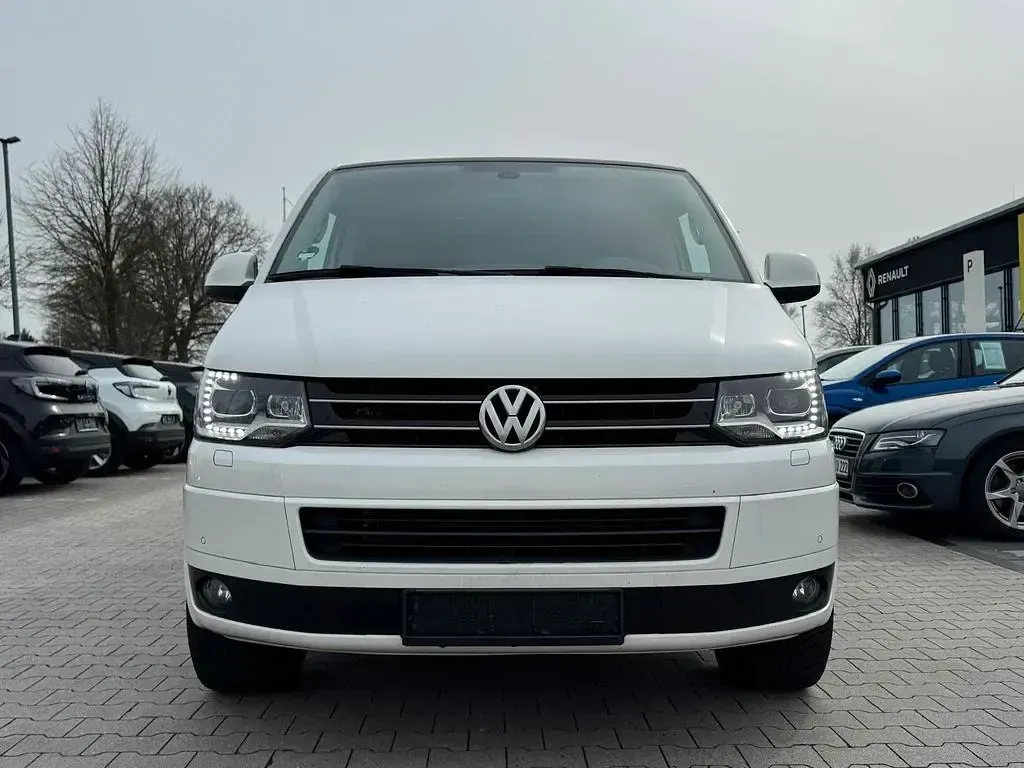 Gebraucht VW Multivan Edition 179 PS (131 kW) 2014 Weiß Van / Kleinbus