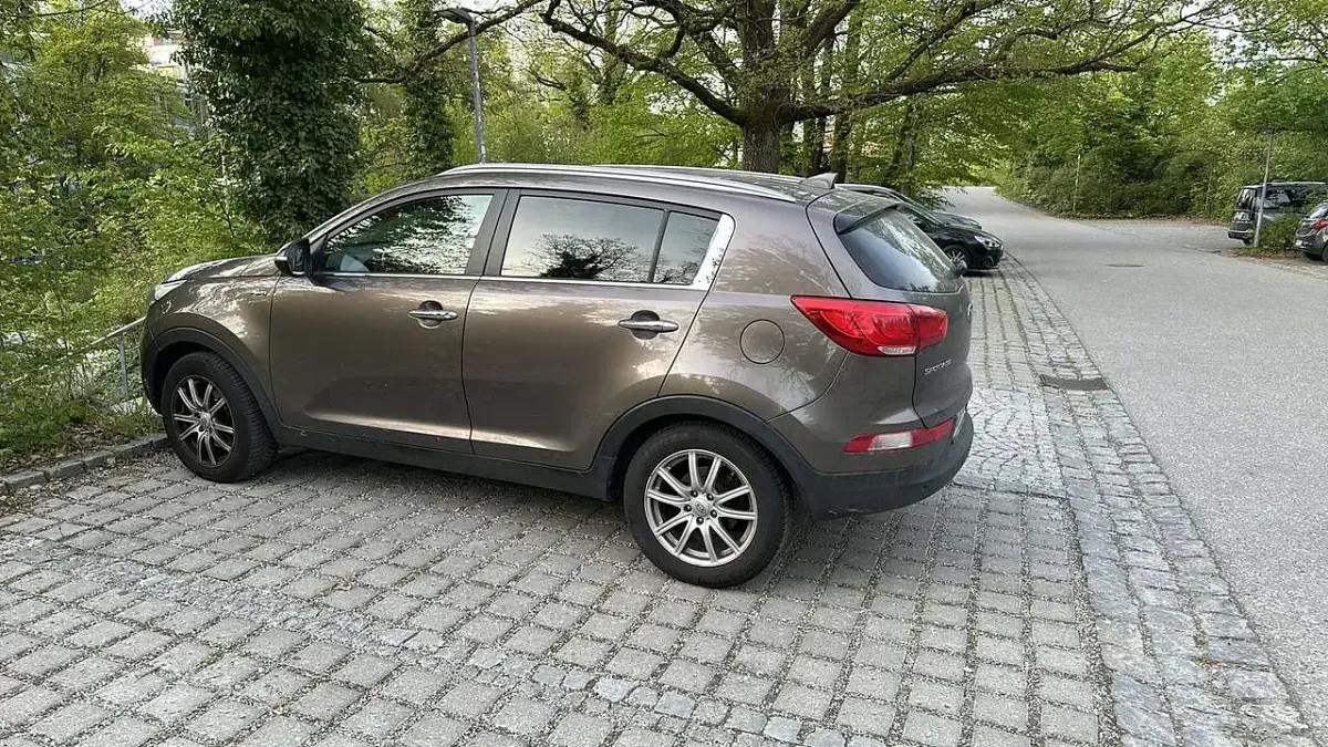 Gebraucht Kia Sportage Spirit 184 PS (135 kW) 2015 Beige SUV