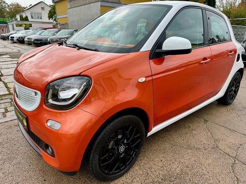 Gebraucht Smart ForFour Basis 71 PS (52 kW) 2017 Weiß Kleinwagen