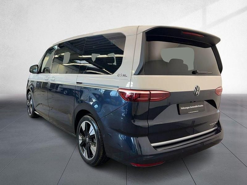 Neu VW Multivan Goal 177 PS (130 kW) 2026 Candyweiß/ starlight blue met Van / Kleinbus