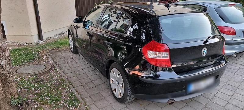 Second-hand BMW 116 116 CP (85 kW) 2006 Negru Hatchback