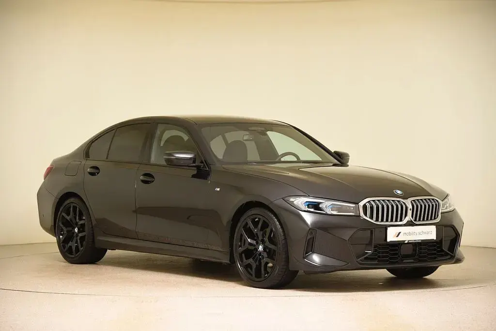 Gebraucht BMW 320 M Sport 190 PS (139 kW) 2024 Schwarz Limousine