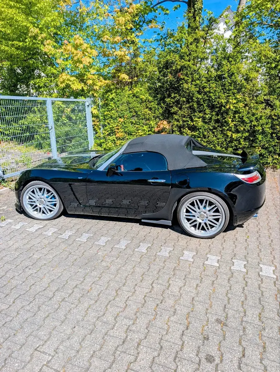 Second-hand Opel GT 264 CP (194 kW) 2007 Negru Cabrio