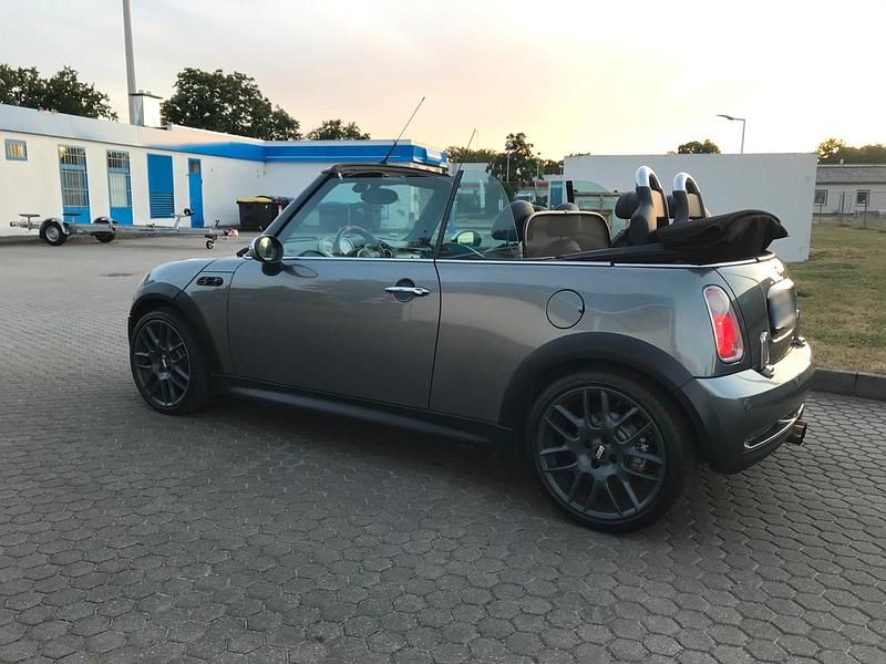 Gebraucht Mini Cooper S Cabriolet 174 PS (127 kW) 2005 Grau Cabrio