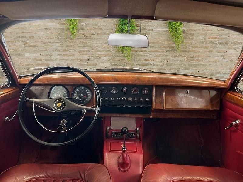 Gebraucht Jaguar MK II 162 PS (119 kW) 1968 Beige Limousine