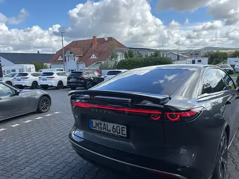 Gebraucht Mazda 6e Takumi-Line 60 kW (82 PS) 2025 Grau Limousine