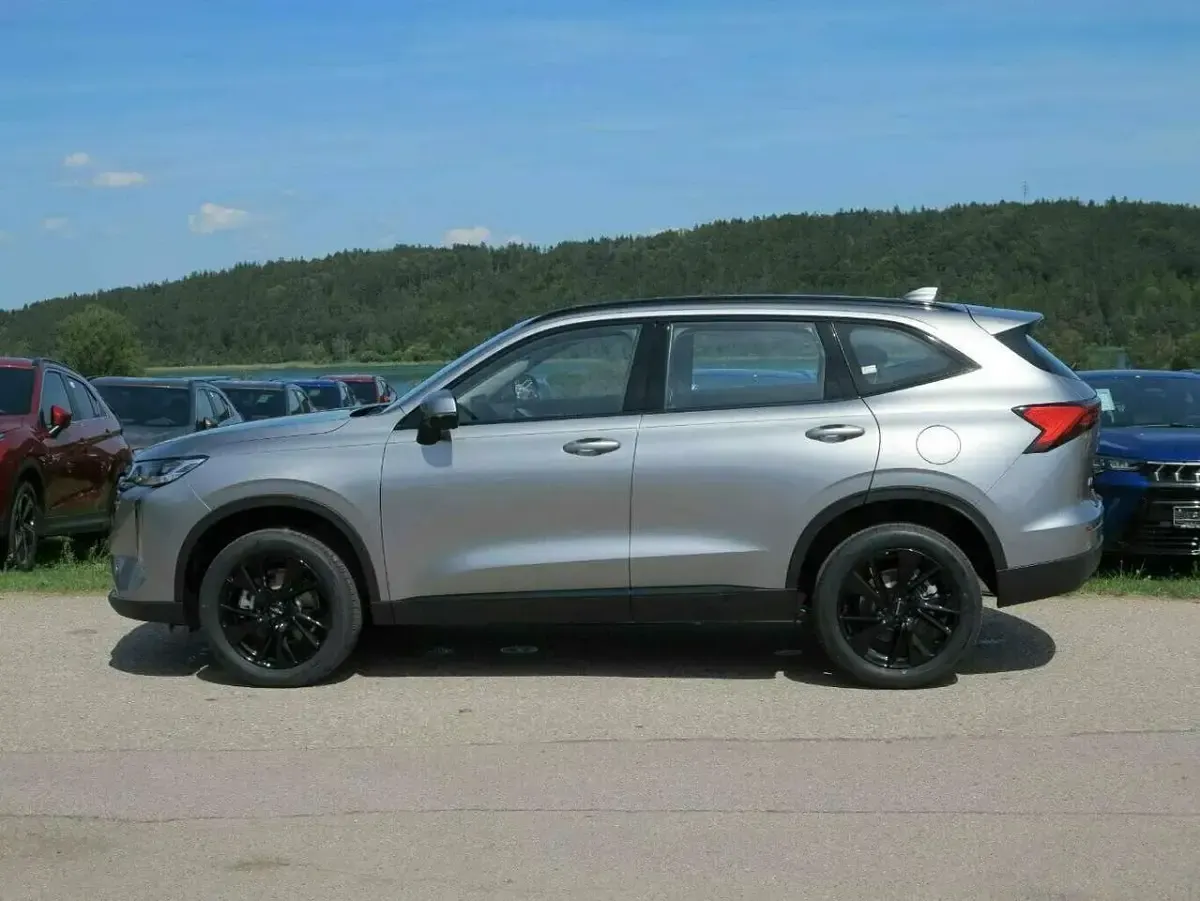 Neu Haval H6 Premium 150 PS (110 kW) 2026 Verschiedene SUV