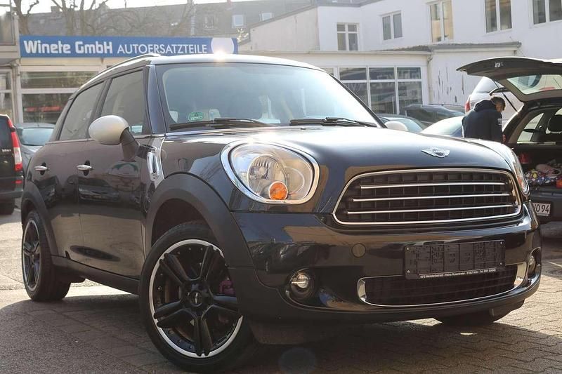 Absolute black metallic Gebraucht 2014 Mini One Countryman SUV | 6.990 € (Superpreis) - Bild 1/4