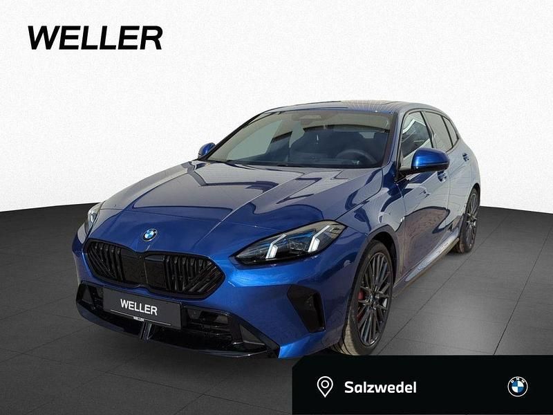 Blau Neu 2025 BMW 120 Performance Kleinwagen | 46.490 € - Bild 1/4