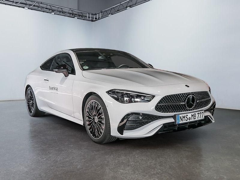 Weiß Gebraucht 2025 Mercedes CLE220 AMG Coupé | 63.950 € (Teuer) - Bild 1/4