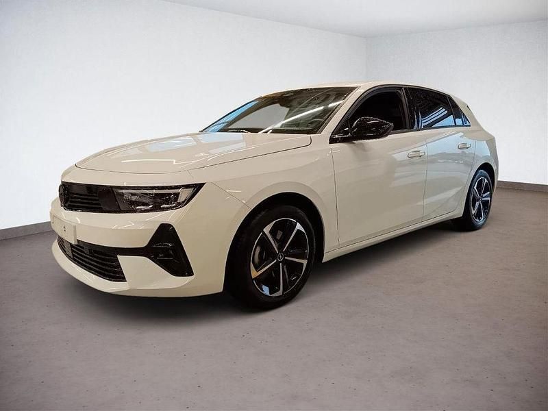 Gebraucht Opel Astra S 131 PS (96 kW) 2024 Weiß Limousine