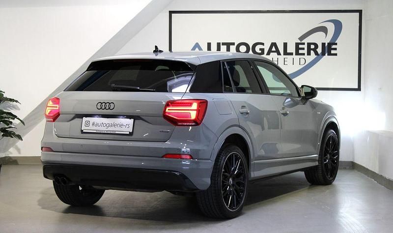 Gebraucht Audi Q2 S-Line 190 PS (139 kW) 2019 Grau SUV