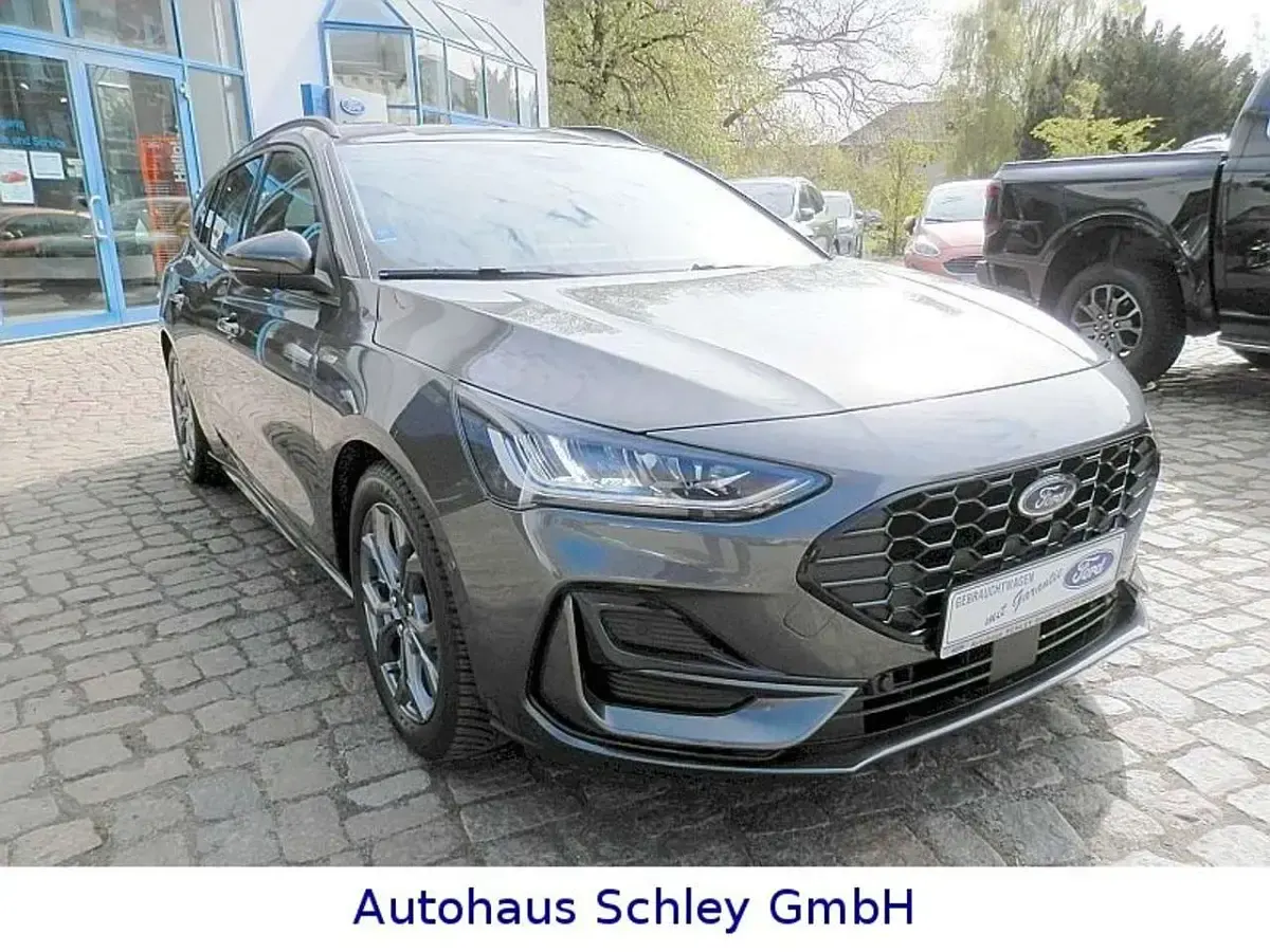 Gebraucht Ford Focus ST-Line X 125 PS (91 kW) 2025 Magneticgrau (metallic) Kombi