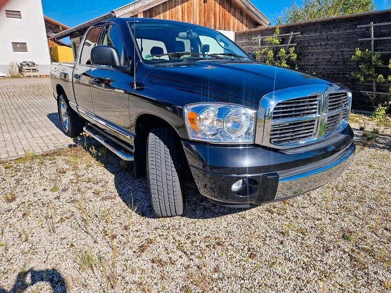 Schwarz Gebraucht 2008 Dodge Ram Abholung | 21.900 € (Fairer Preis) - Bild 1/4