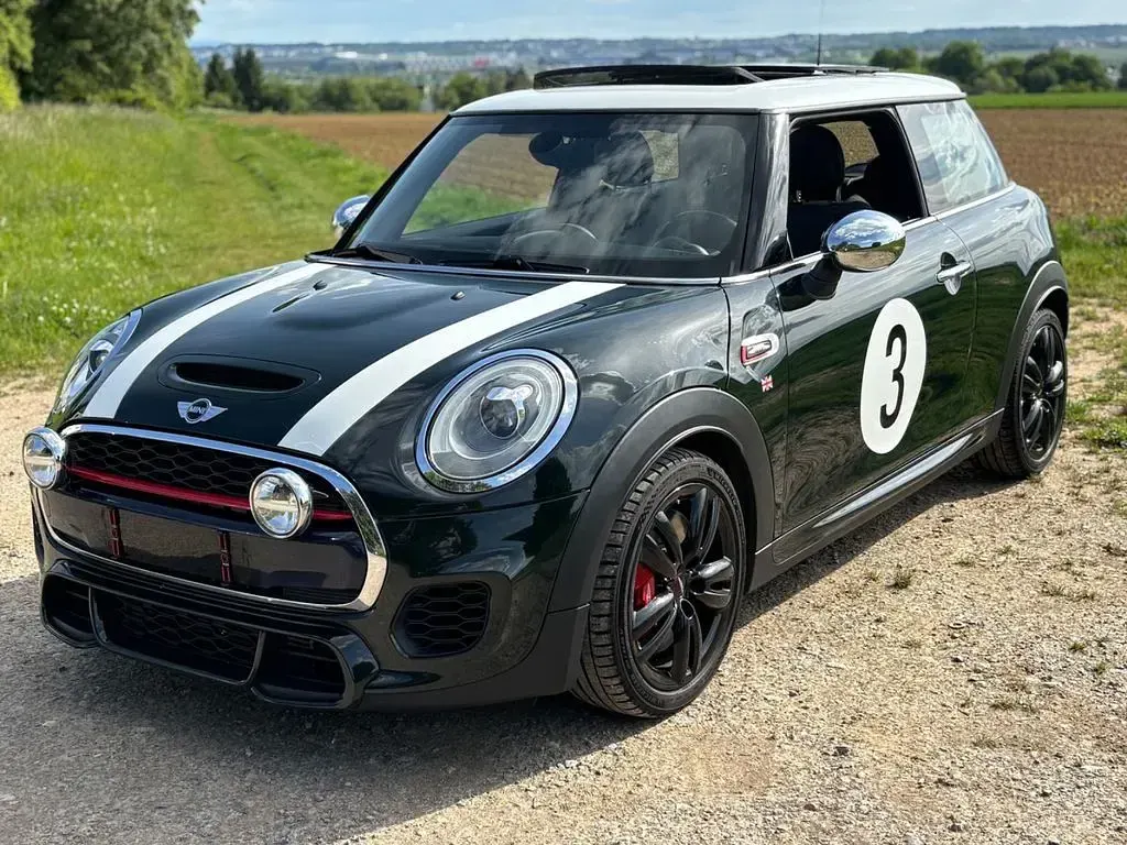 Gebraucht Mini John Cooper Works 231 PS (169 kW) 2017 Grün Kleinwagen